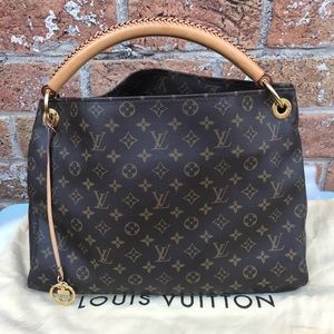 Authentic Louis Vuitton Artsy MM